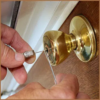 City Locksmith Shop Seattle, WA 206-801-9931 - 4-lock-opening
